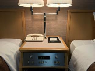 Sunny Stone Hotel Суита Стая снимка